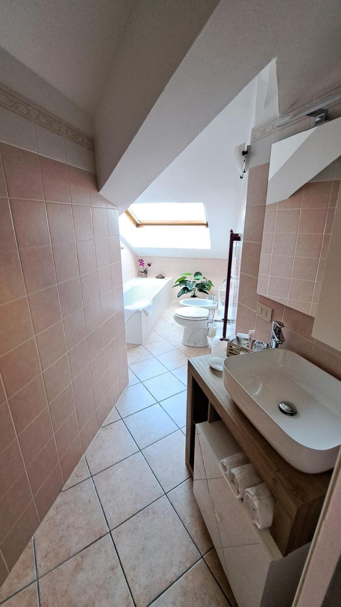 Casa Paola - Stazione 400 Mt - Free Wifi Apartment Arcore Ngoại thất bức ảnh